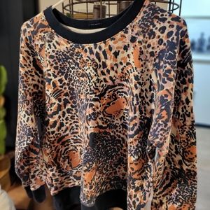 Mother tiger sweatshirt